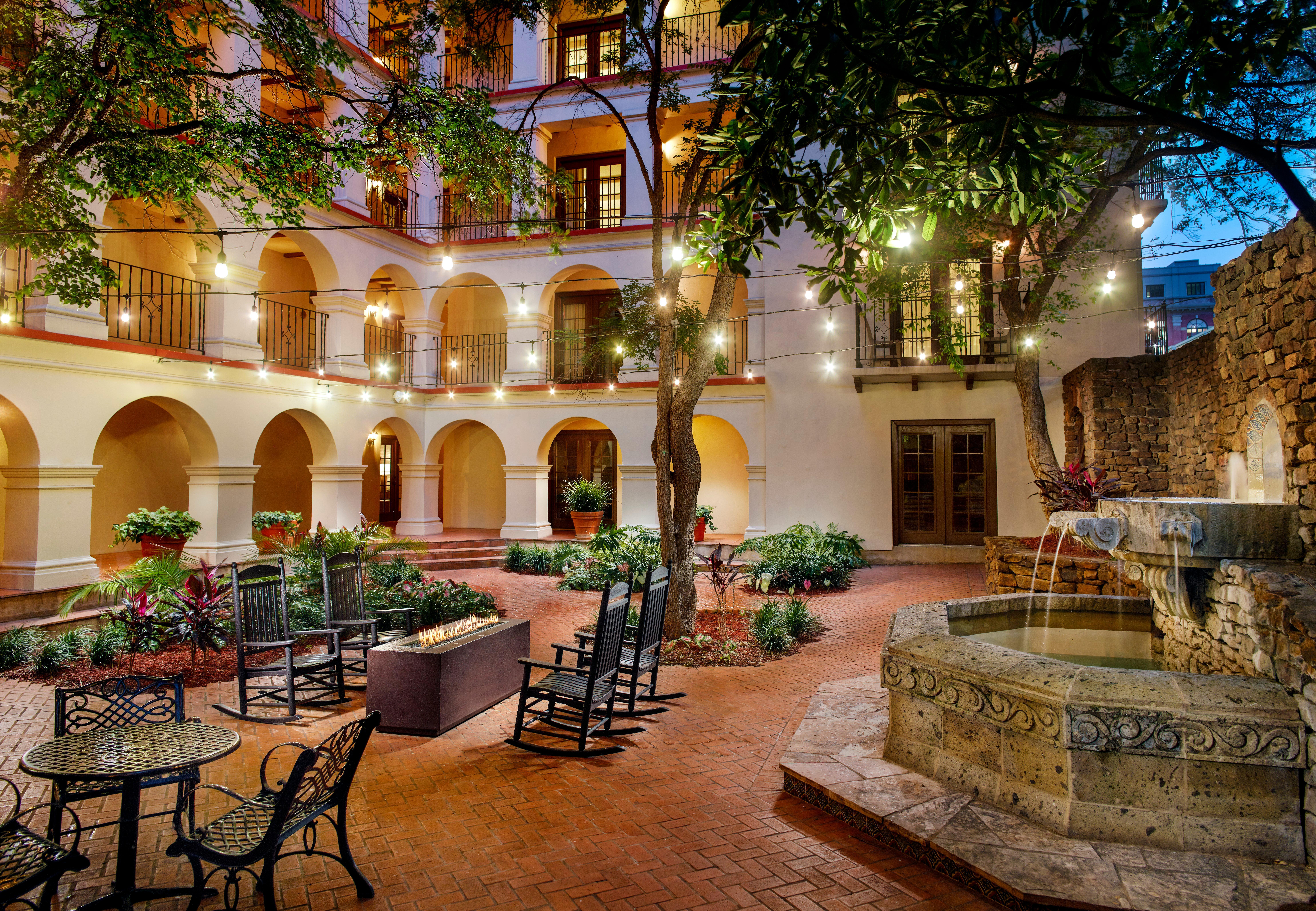 Отель Omni La Mansion Del Rio Сан-Антонио Экстерьер фото