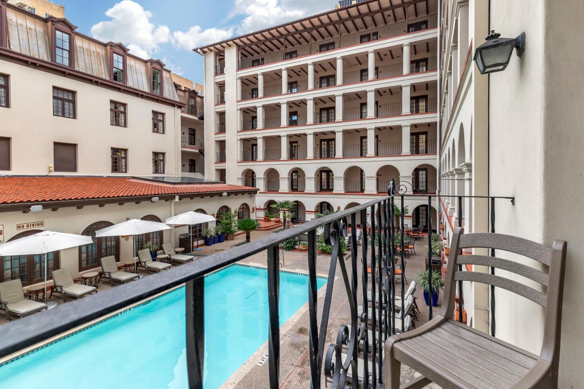 Отель Omni La Mansion Del Rio Сан-Антонио Экстерьер фото